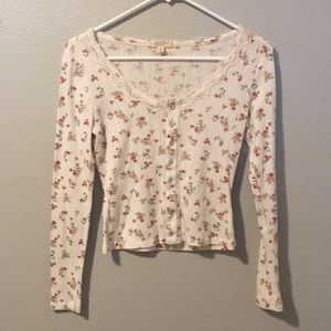 Ultra flirt flower cropped long sleeve